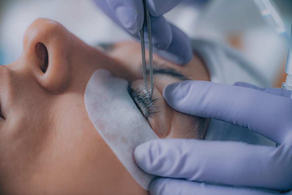 Lifting y laminado de pestañas