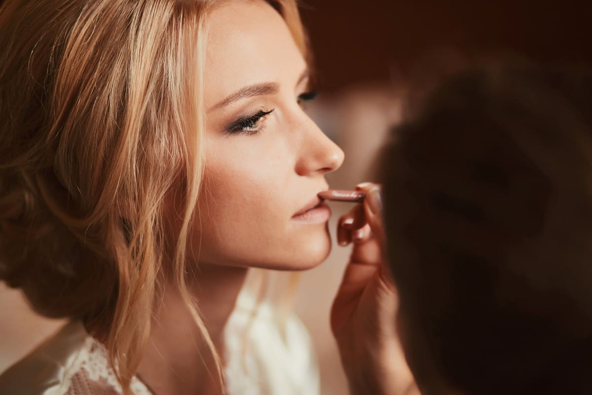 Imagen destacada de “Tendencias de maquillaje para novias”