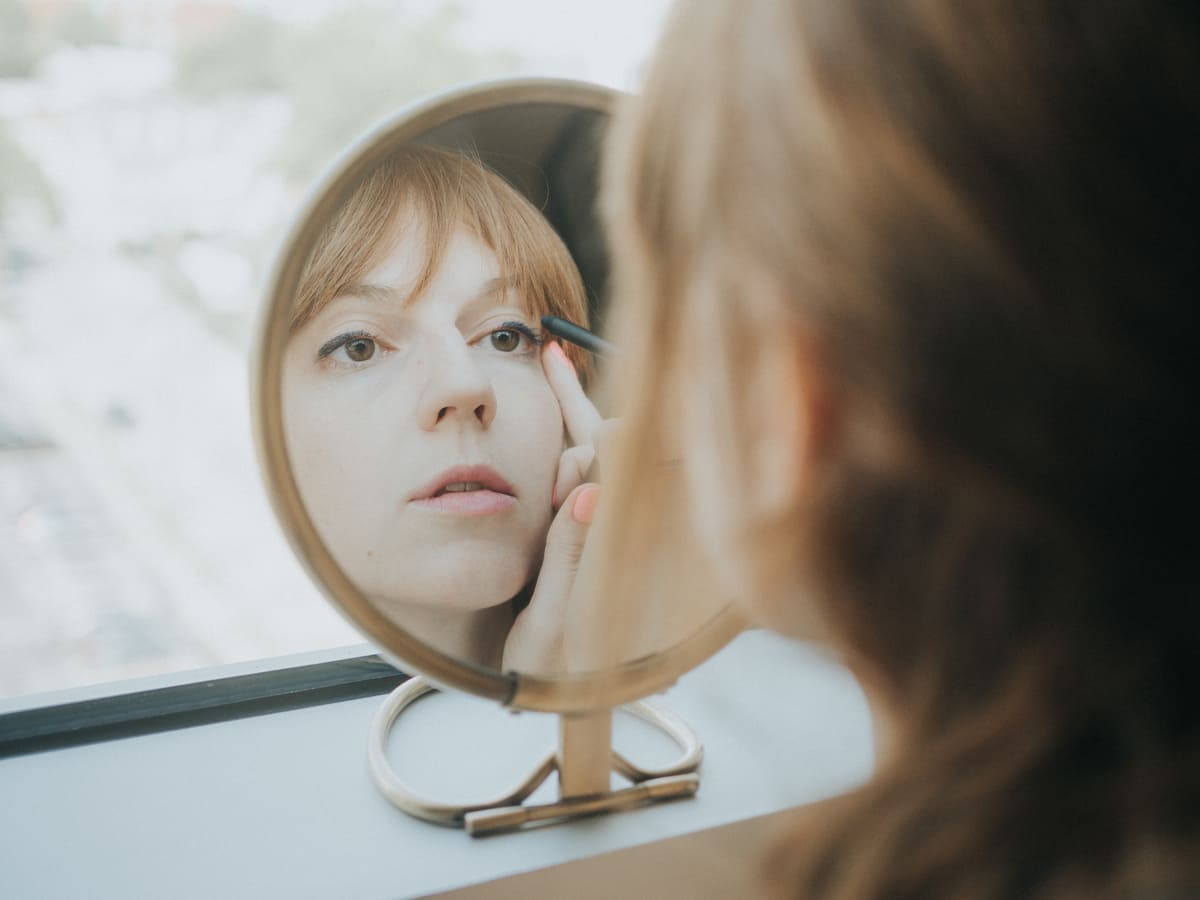 Imagen destacada de “Maquillaje correctivo para pacientes oncológicos: técnicas y consejos”