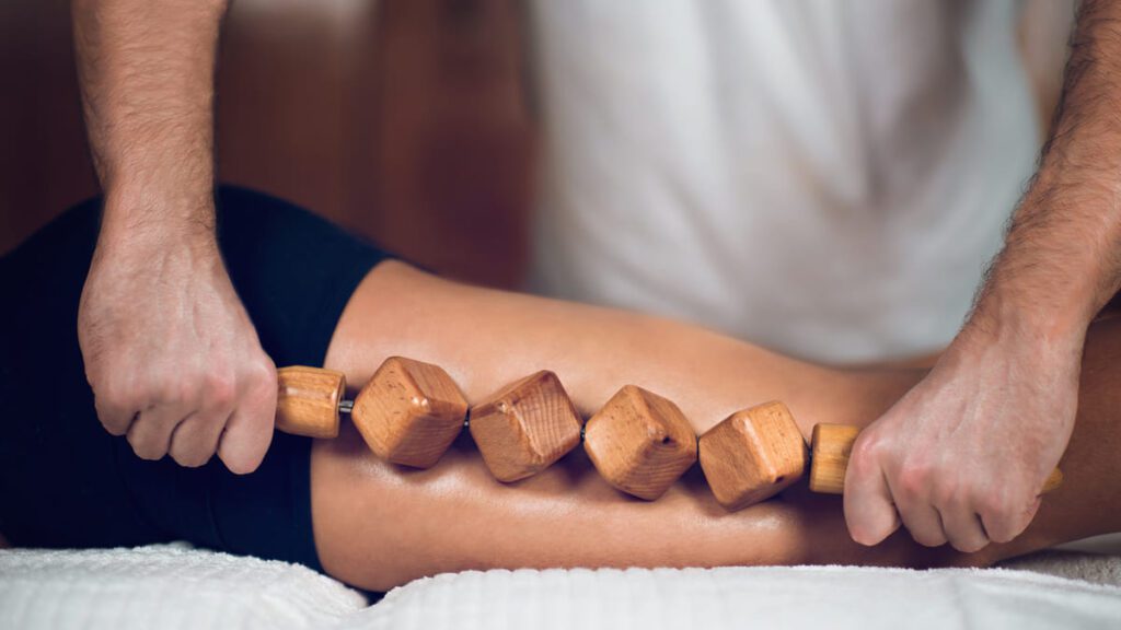 Tratamientos de maderoterapia en tu centro de estética: Perfil de clientes que demandan maderoterapia