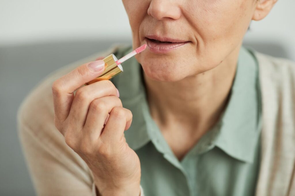 Labios hidratación, definición y volumen visual